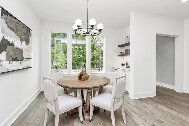 Photo - 1748 Arnold Dr