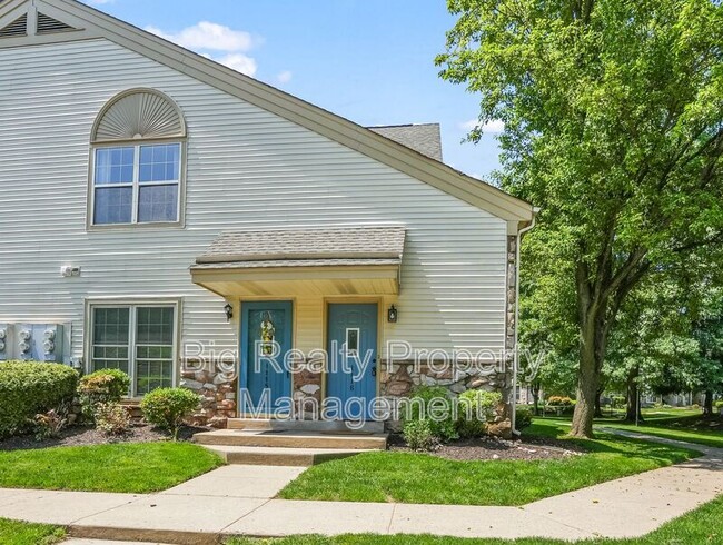 Photo - 1116 Foxmeadow Dr