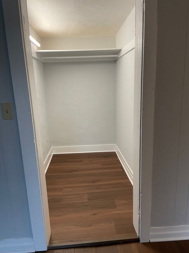 Photo - 122-124 E High Street Unit APT 102