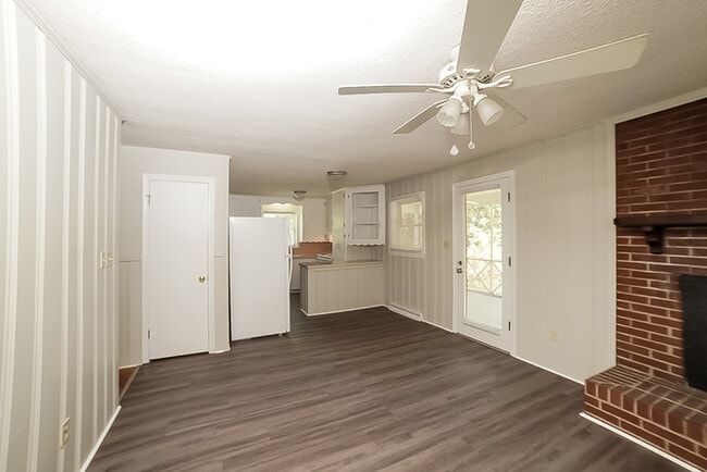 Photo - 221 Norman Rd