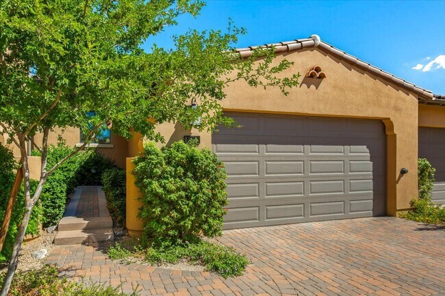 Photo - Beautifully furnished 3-bedroom, 2 bathroom home in the heart of Scottsdale, Arizona!