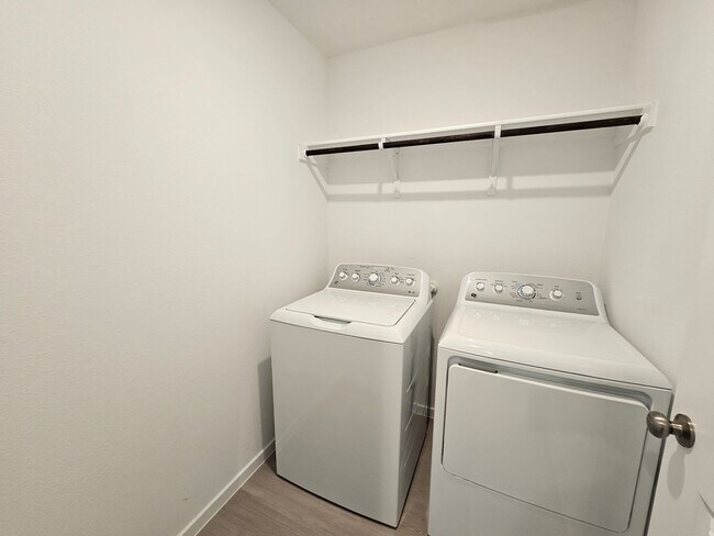 Photo - Ready for immediate move in!