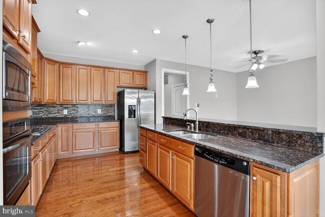 Photo - 21285 Park Grove Terrace