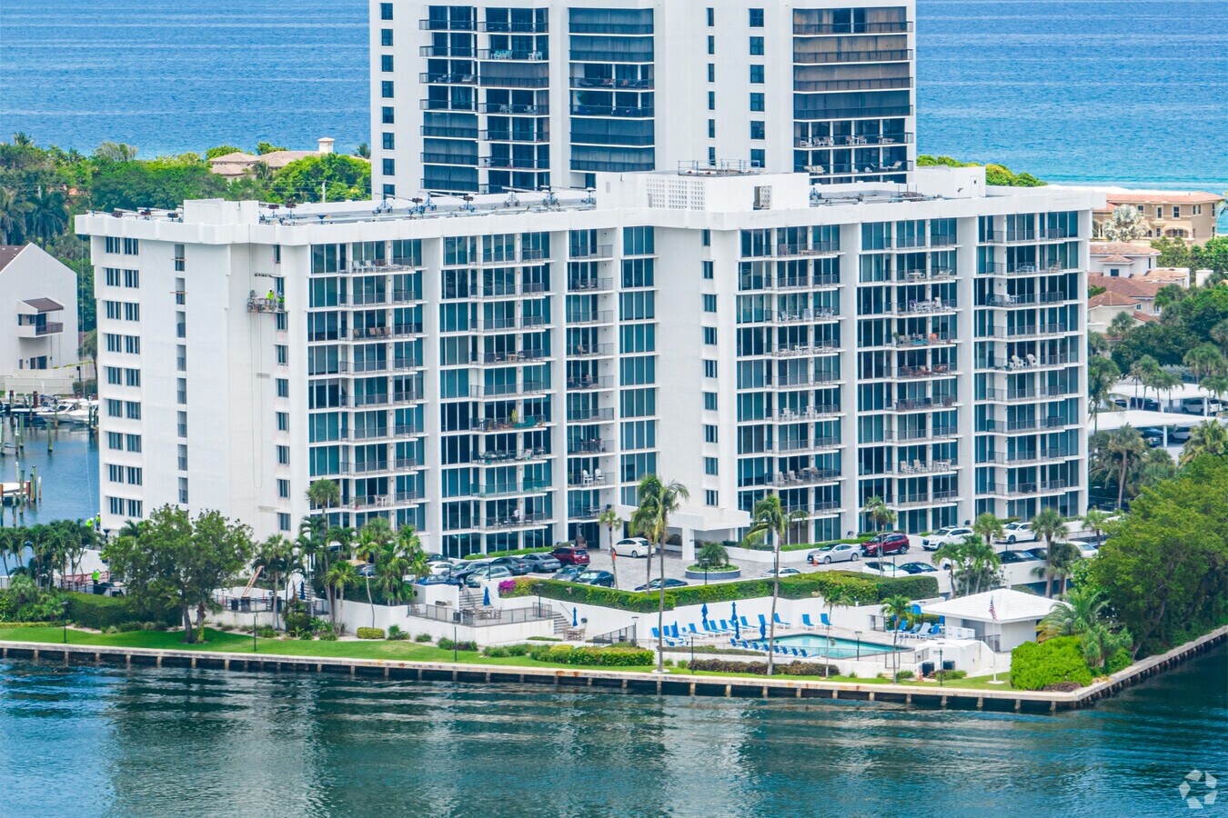 Primario - Aberdeen Arms Condominium