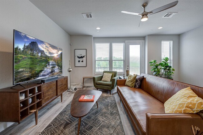 Photo - 18732 Centro Main St Unit B