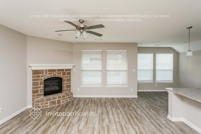 1522 Calcot Ln