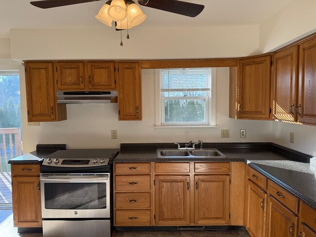 Photo - 110-112 Fridy St. Unit 112 Fridy St.