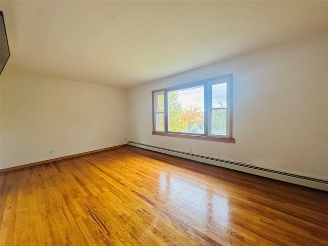 Photo - 300 Rano Blvd Unit 6