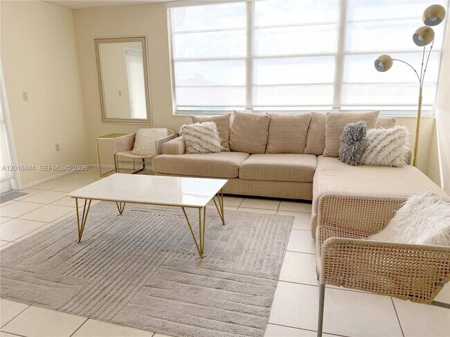 1301 NE Miami Gardens Dr Unit 626W