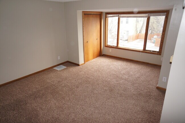Photo - AVAILABLE JUNE 1st - 3 Bed, 1 Bath Home!