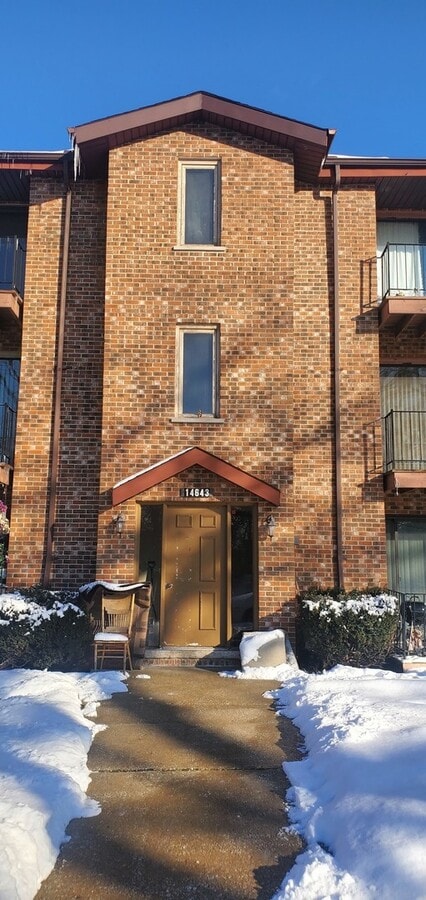 Photo - 14643 Lamon Ave Unit 2B