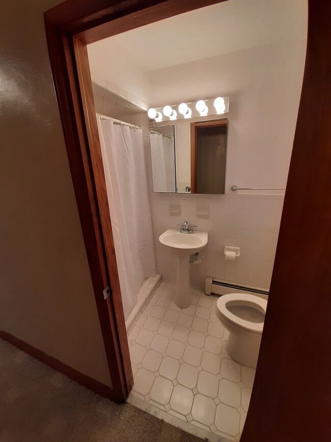 Photo - 3213 Tyre Neck Rd