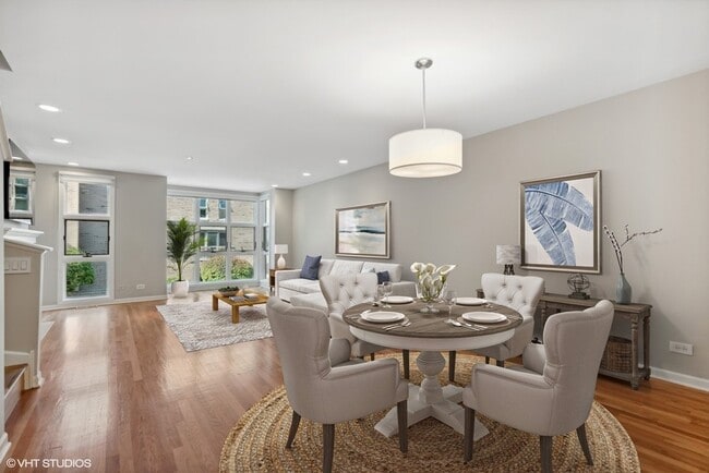 Photo - 2335 N Wayne Ave