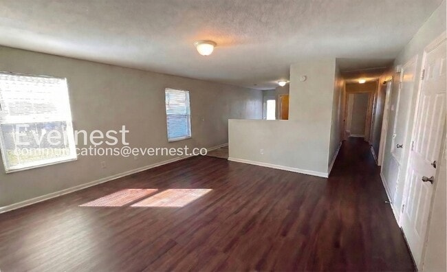 Photo - 183 Cloverbrook Dr