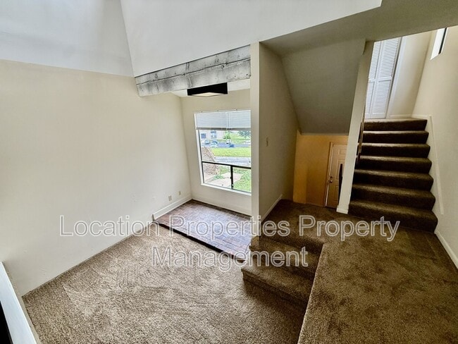 3420 Augusta Dr