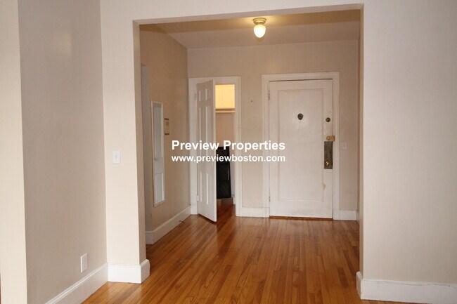 Photo - 97 Strathmore Rd Unidad 7