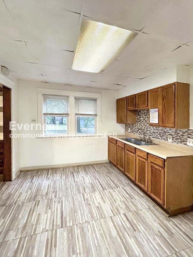 Photo - 12701 Benham Ave Unit 1