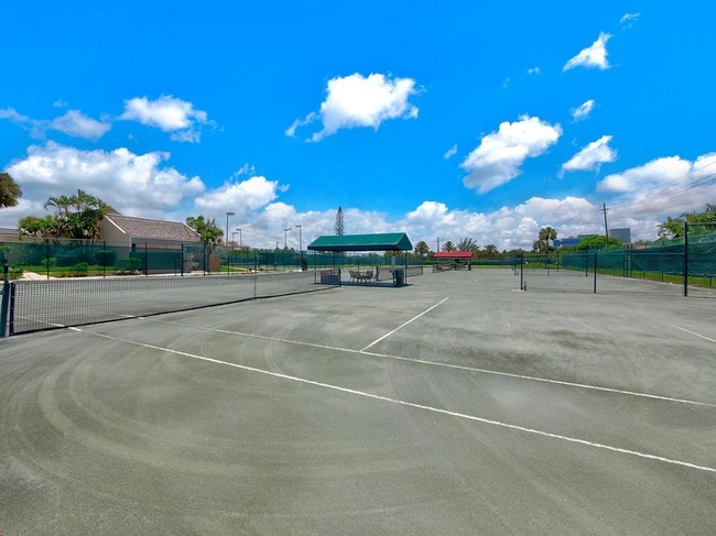 Photo - 1605 US-1 Unit 9F