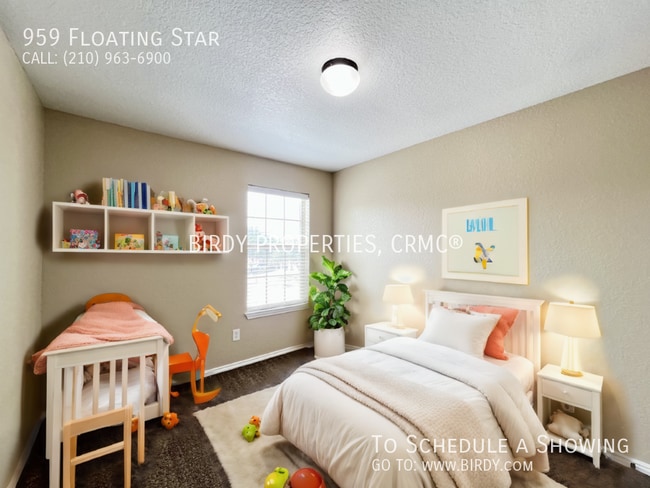 Photo - 959 Floating Star