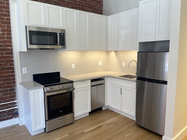 Photo - 51 Sewall Ave Condo Unit 110