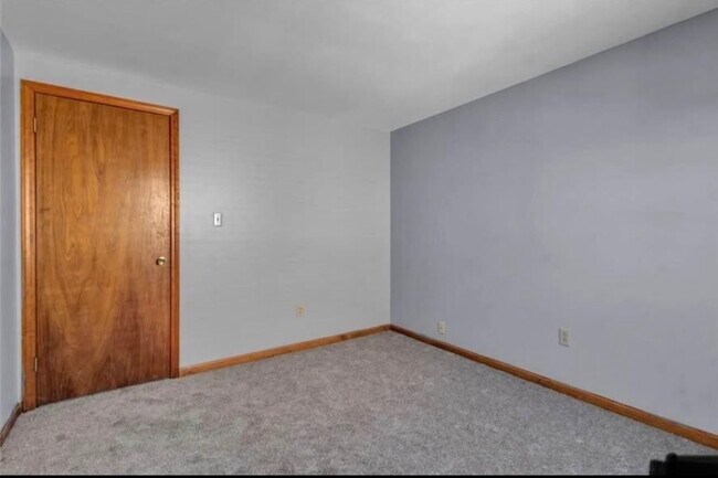 Photo - 26 Rushford Ln