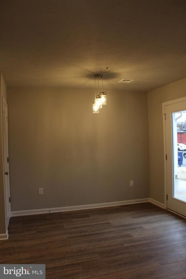 Photo - Energy Efficient Home - Save Money