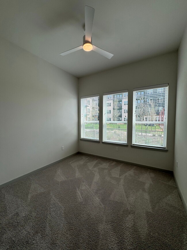 Photo - 4700 Lakeside Holw St Unit 1033