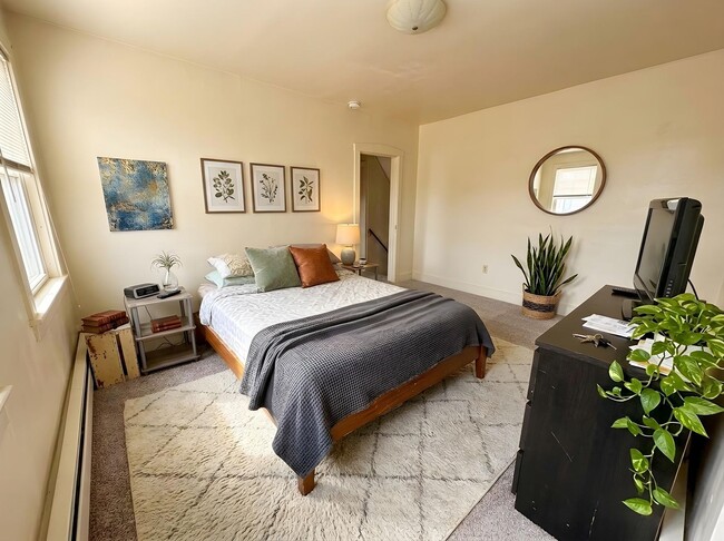 Photo - 539-541 S Market St Unit 539