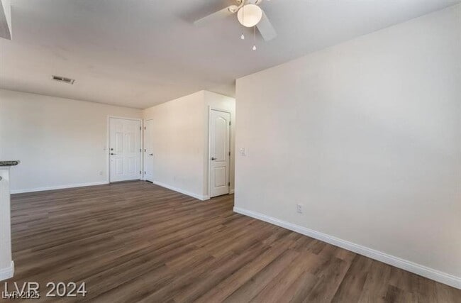 Photo - 7200 W Pirates Cove Rd Unit 2108