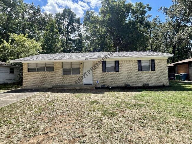 Photo - 7015 Eddy Ln House