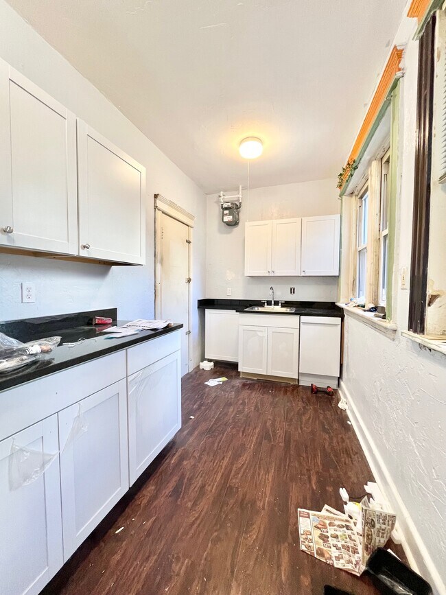 Photo - 1625 Commonwealth Ave Unidad 6