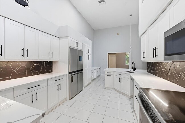 Photo - 2495 NW 66th Dr