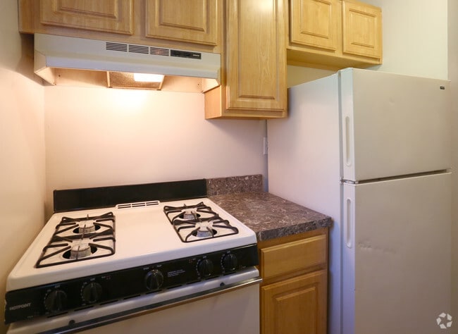 2 Bed Galley Kitchen