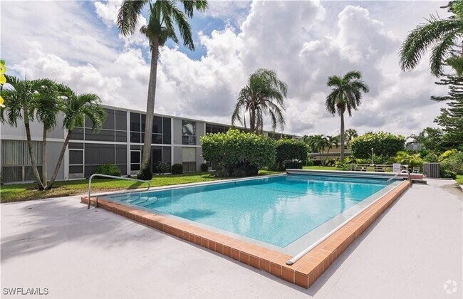 Building Photo - 2064 Alamanda Dr Unit 24 Rental