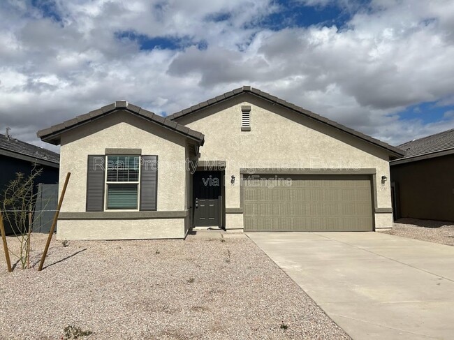 Building Photo - 6532 W Magdalena Ln