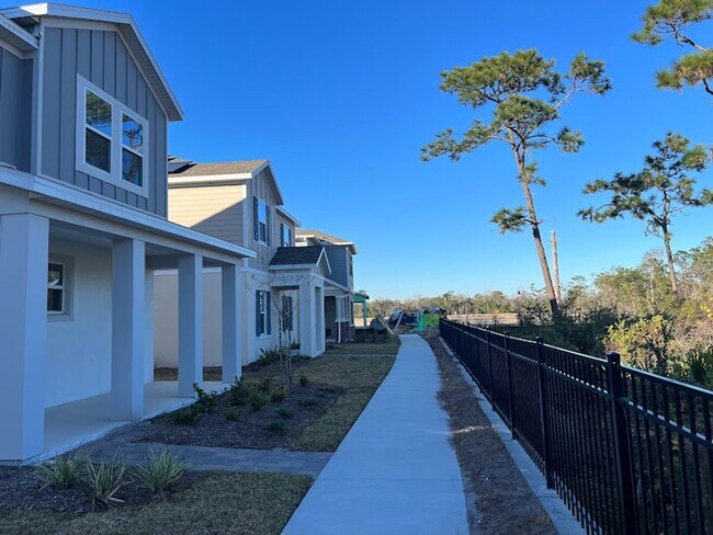 Photo - Newly built 3 Bedroom Home in Beautiful St. Cloud - 5 min from Isles of Lake Nova