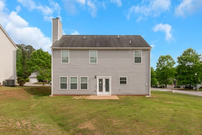 Photo - 4 Bedroom 3 bath Gorgeous Home