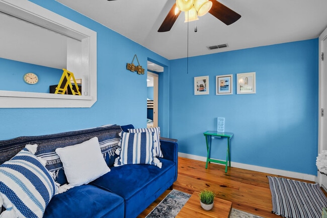 Photo - 822 N Ann St Unidad ID1268440P