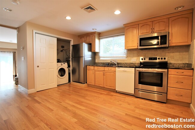 Photo - 50 Undine Rd Townhome