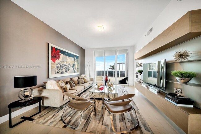 Photo - 15901 Collins Ave Unidad 404