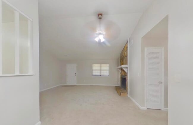 Photo - Special Home In Cedar Brook Dr SE!!!