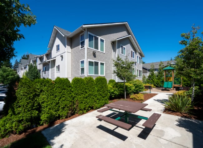 Photo - DubSea Apartments | Modern Apartment Homes w/ In-Unit Laundry