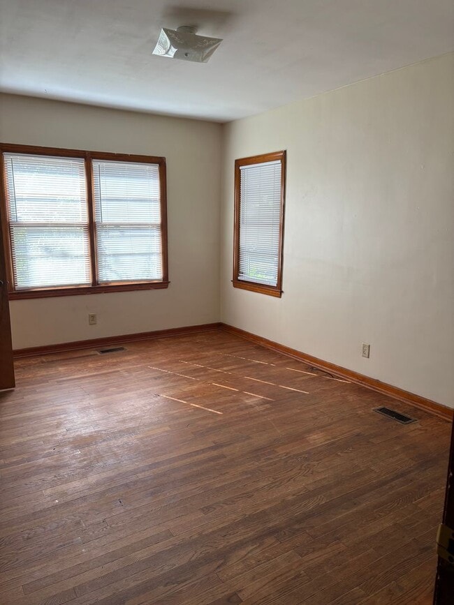 Photo - 603 S Valencia Dr