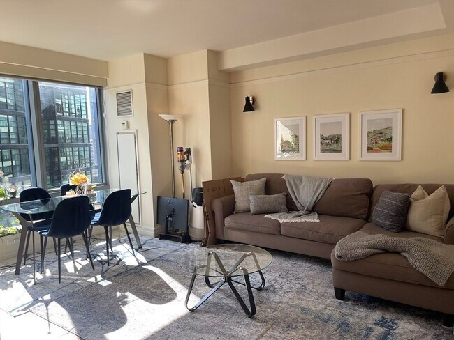 Photo - 1 Avery St Unit 15E