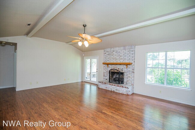 Photo - 3 br, 2 bath House - 1841 Dick Smith Street