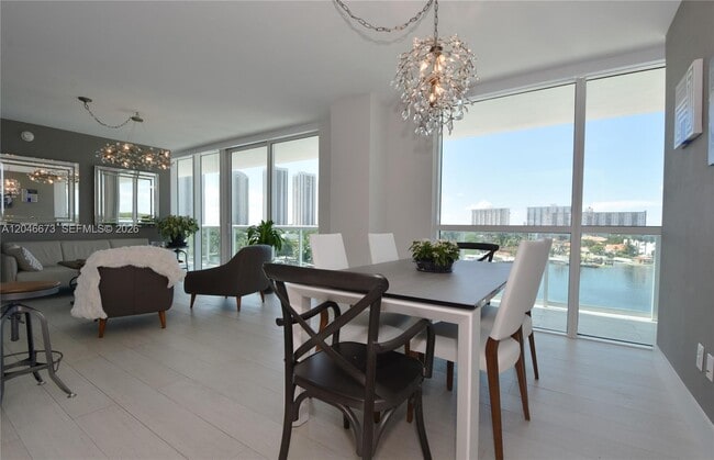 Photo - 400 Sunny Isles Blvd Unidad 521