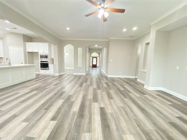 Photo - 1905 Grand Willow Ln