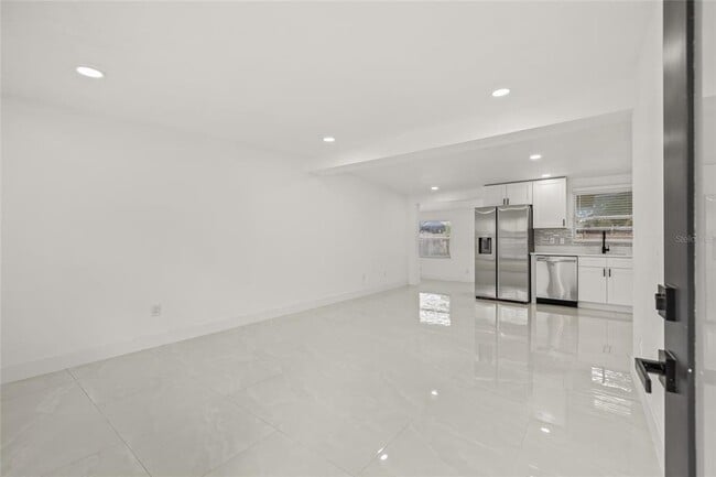 Photo - 2134 Catalina Dr