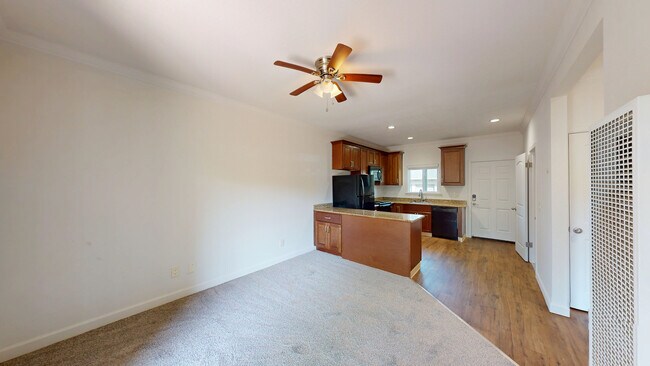 Building Photo - 16914 Sonoma Hwy Unit 4 Rental