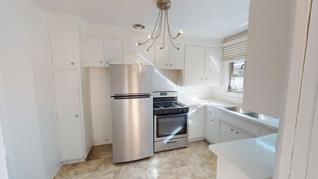 Photo - Sweetzer Gardens